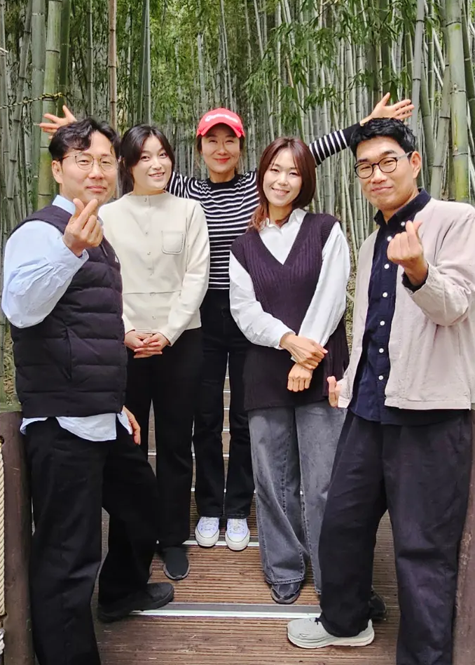 YEHA tour guides