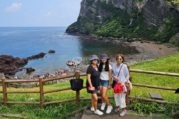 Seongsan Ilchulbong seen from the beach