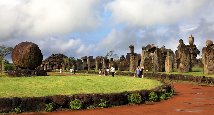 Dol Hareubang statues at Jeju Stone Culture Park